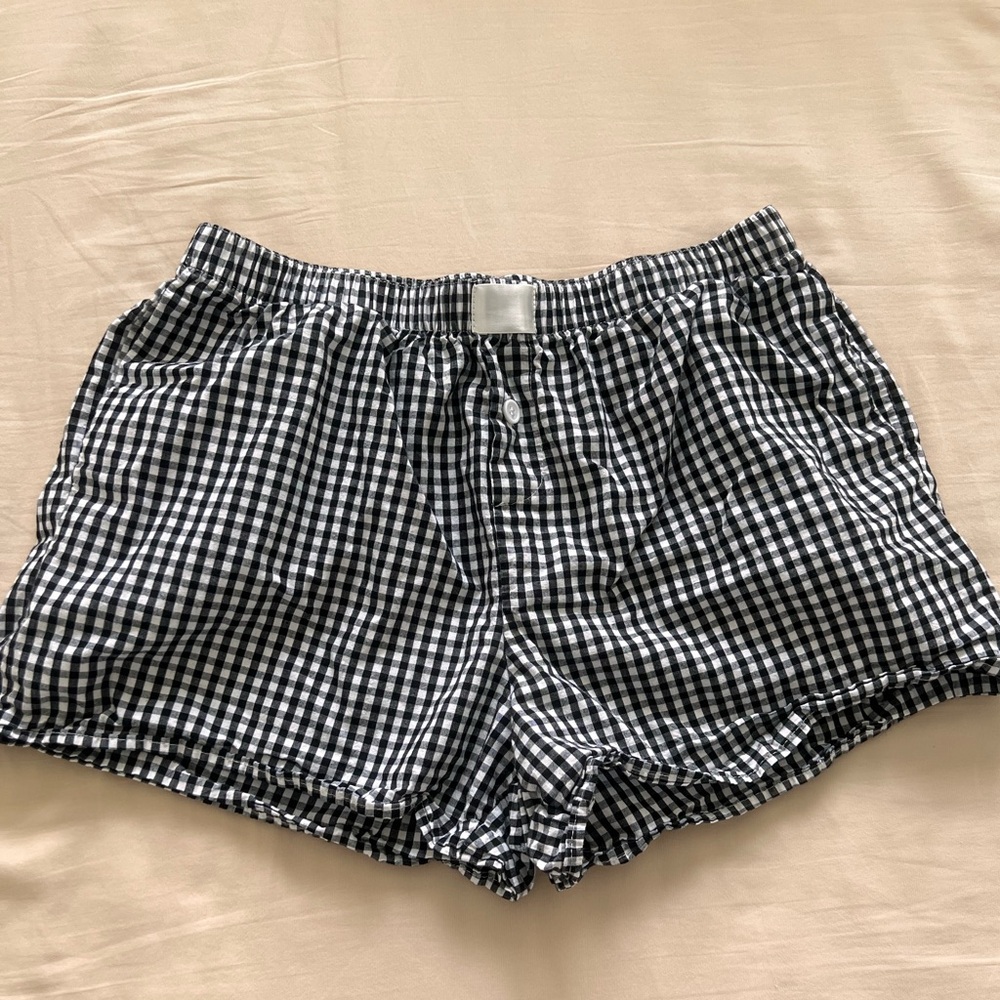 Black and white gingham shorts